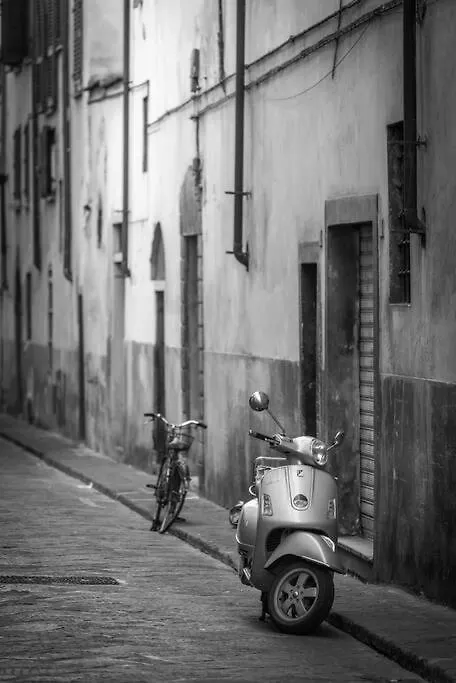 Central Florence Charm - Walk To All Sights By Likehomeflorence Italy